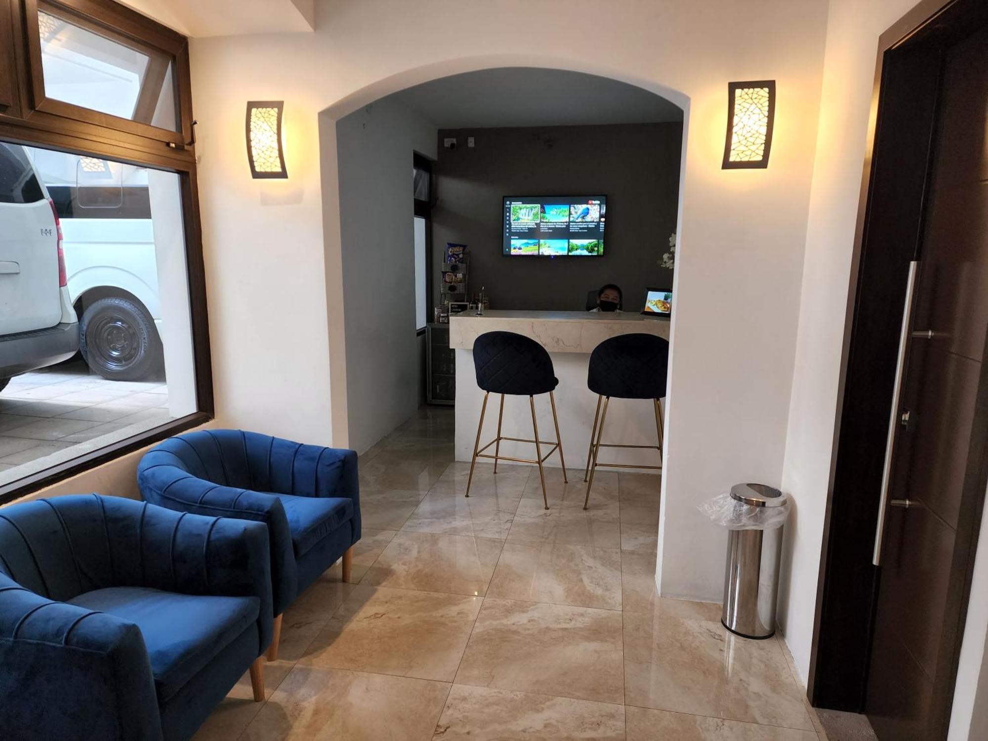 L'Aurora Inn Guatemala City Екстериор снимка
